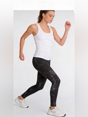 Danskin Black Marble-Print Active Leggings